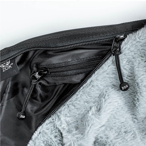 ZOX Doggo Pet Carrying Bag - Picture 3 of 5